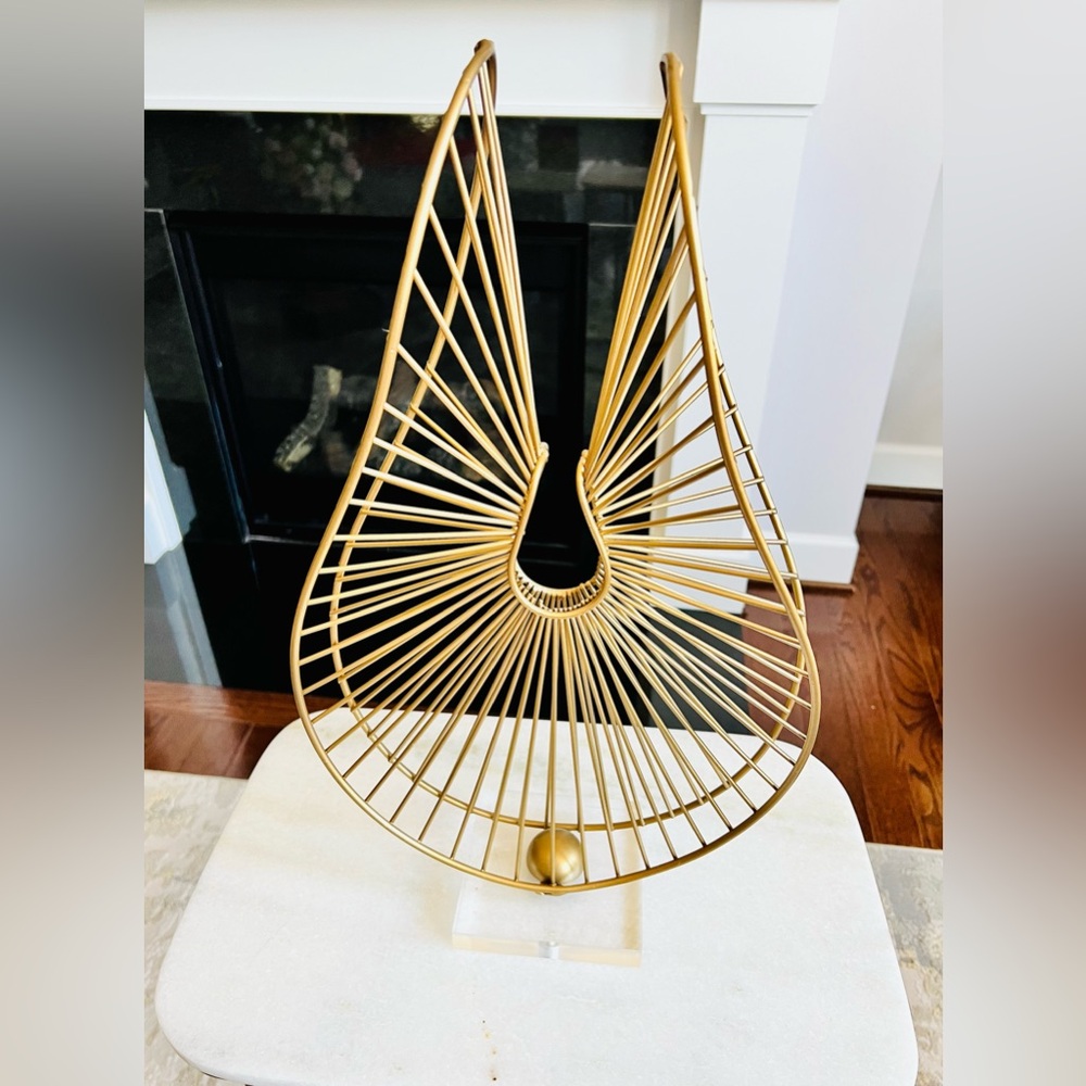 Gold And Clear Base Decor Piece